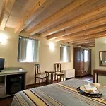 Taleton Eco Bed and breakfast Xirokampi