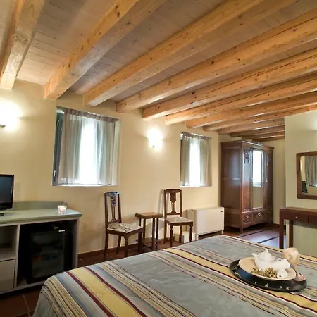 Taleton Eco Bed and Breakfast Xirokampi